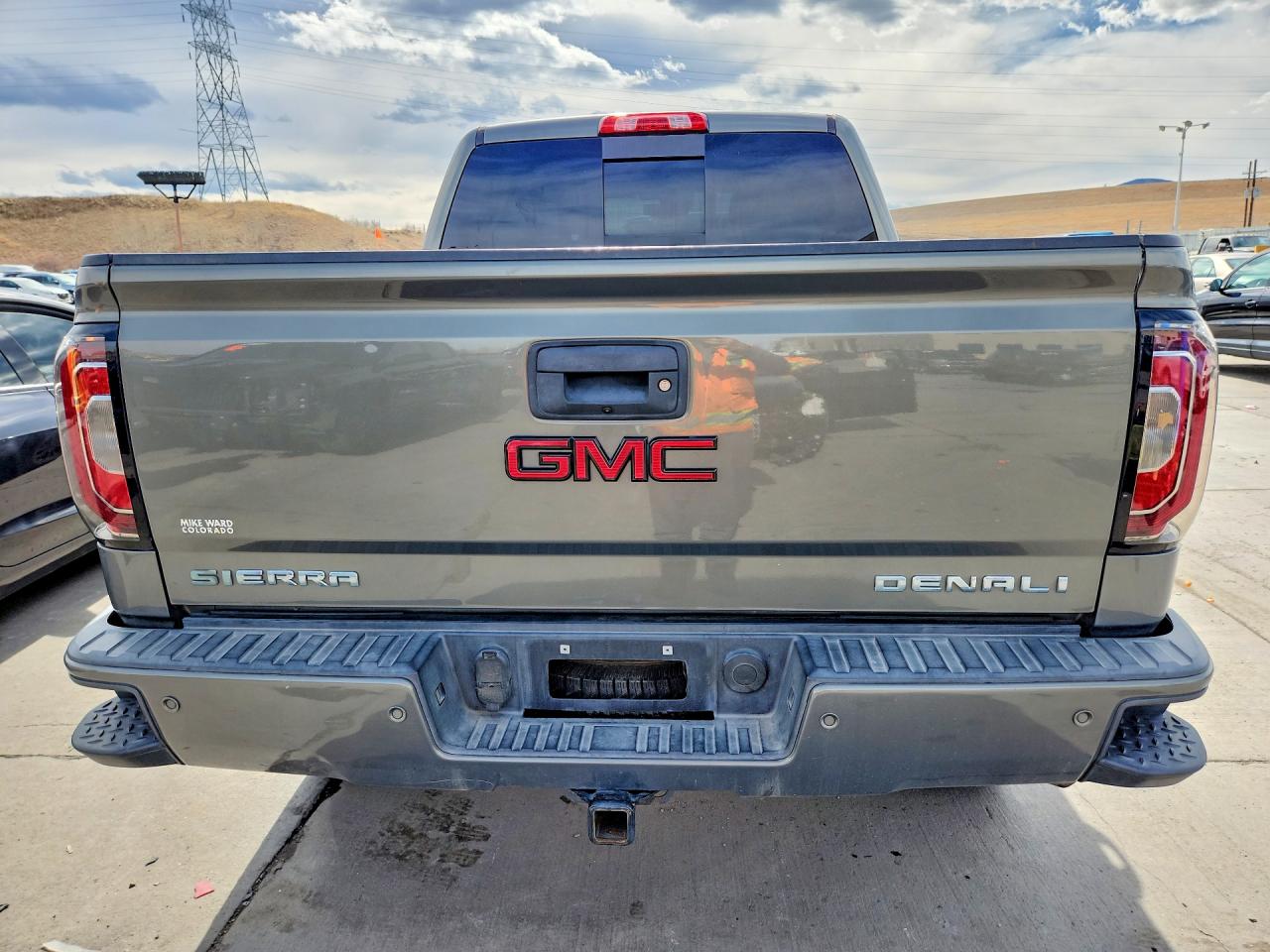 2017 GMC SIERRA K1500 DENALI photo 11