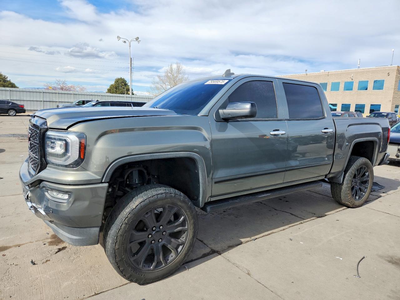 2017 GMC SIERRA
