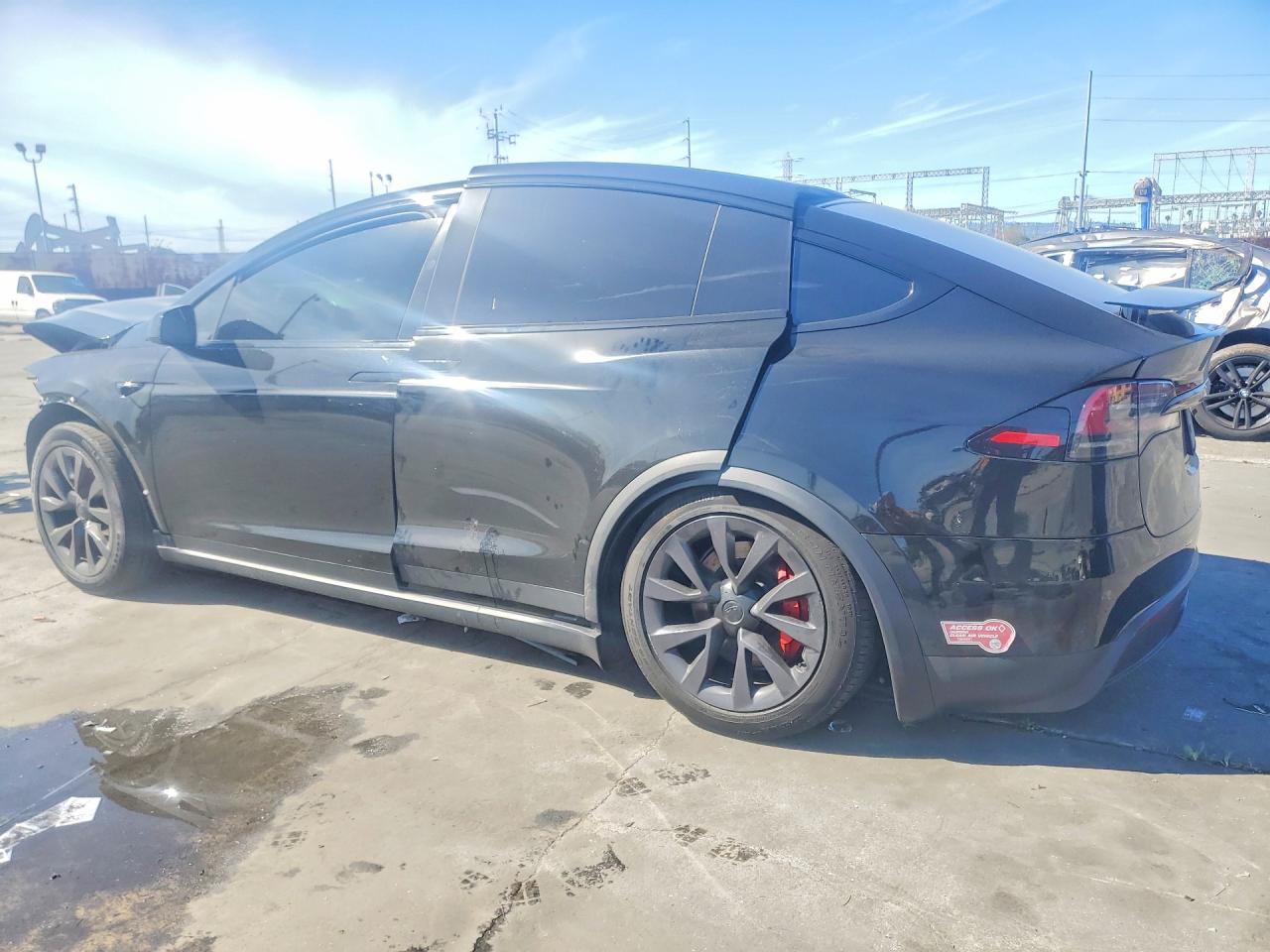 2024 TESLA MODEL X photo 4