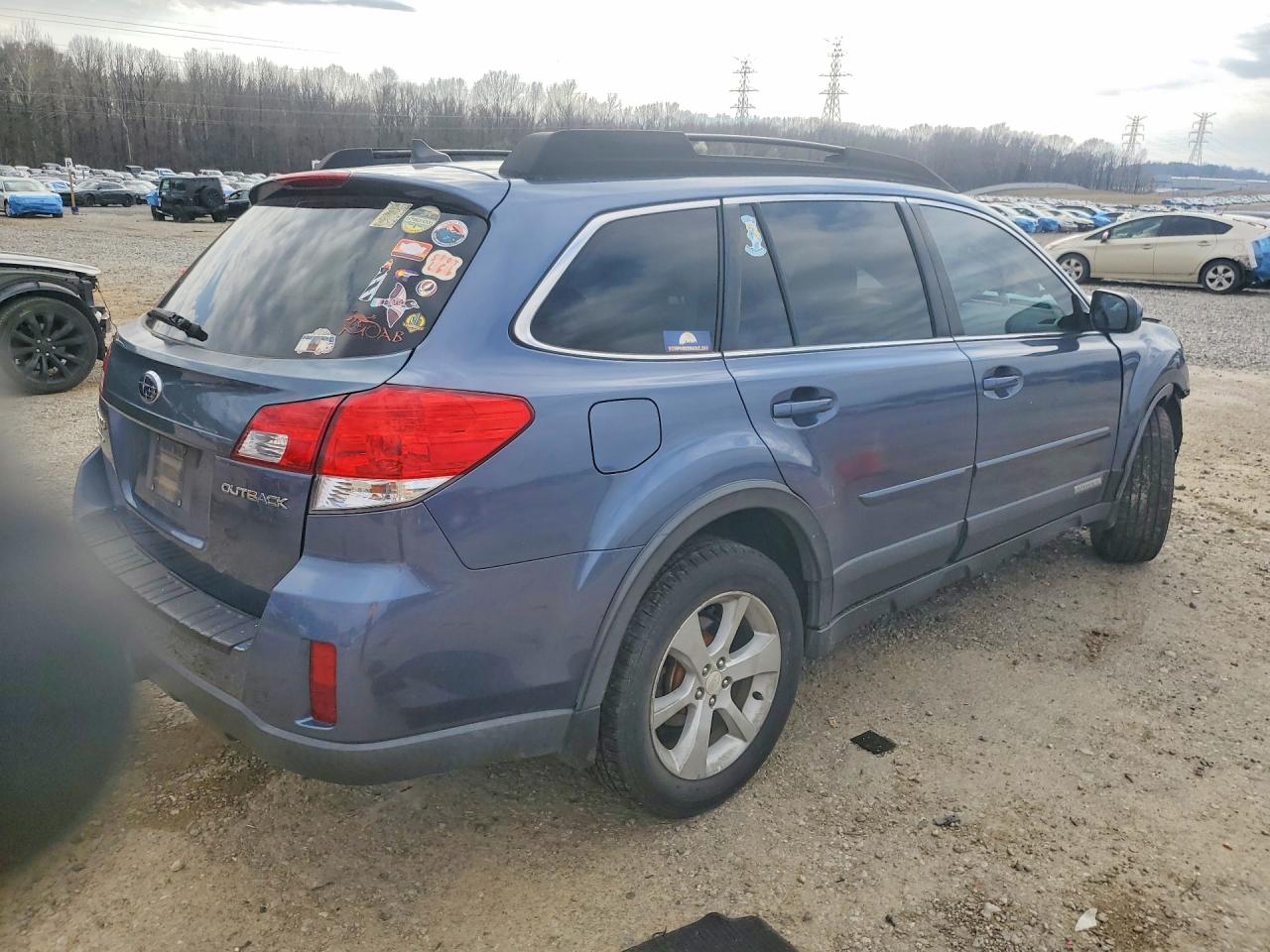 2014 SUBARU OUTBACK 2.5I PREMIUM photo 3