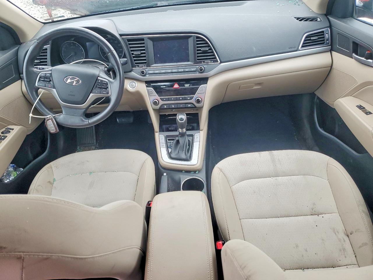 2017 HYUNDAI ELANTRA VALUE EDITION photo 8