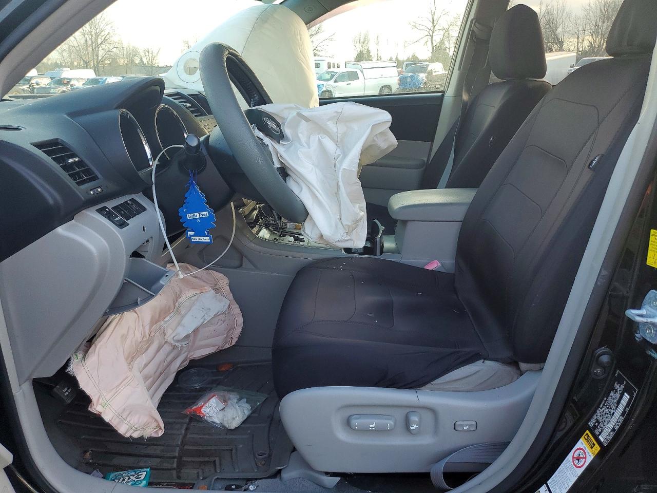 2010 TOYOTA HIGHLANDER SPORT photo 7