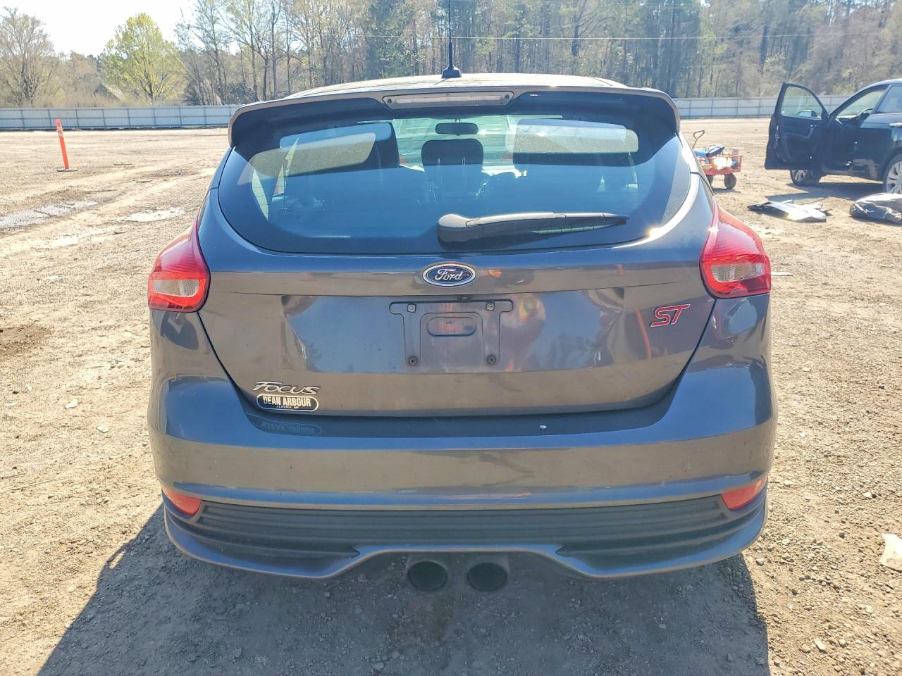 2017 FORD FOCUS ST photo 6