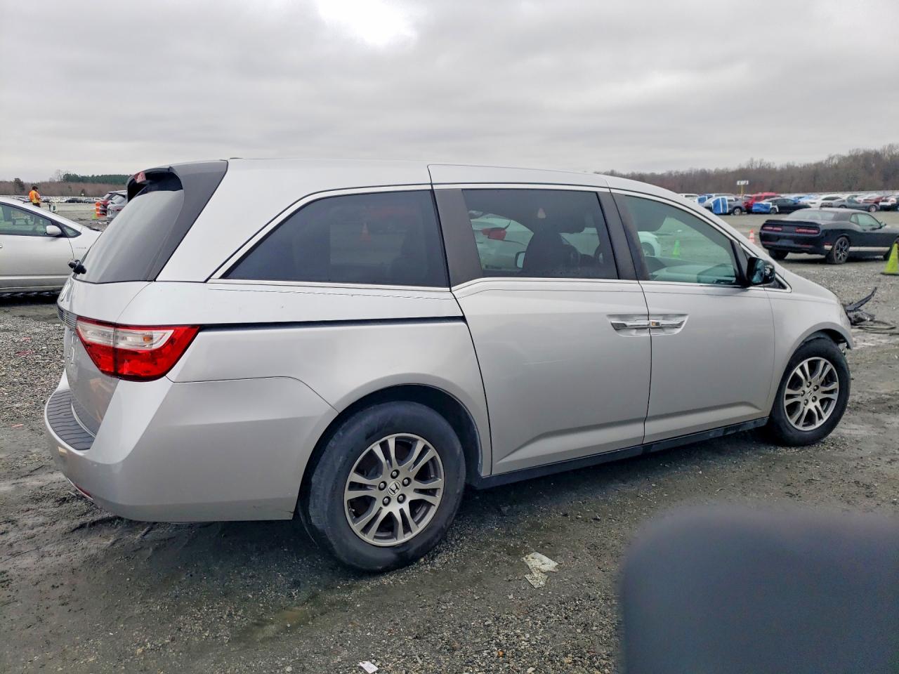 2012 HONDA ODYSSEY EXL photo 7