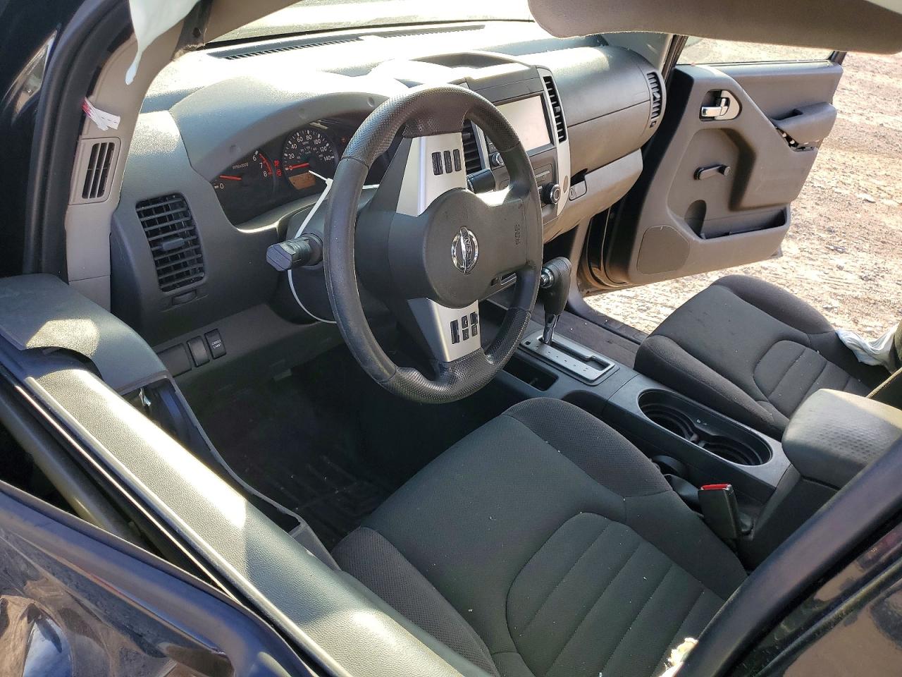 2019 NISSAN FRONTIER S photo 22