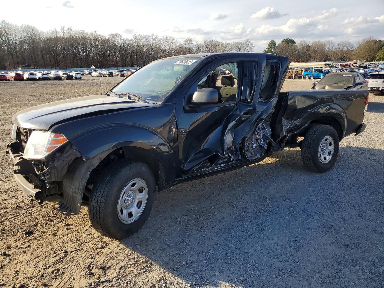 2019 NISSAN FRONTIER