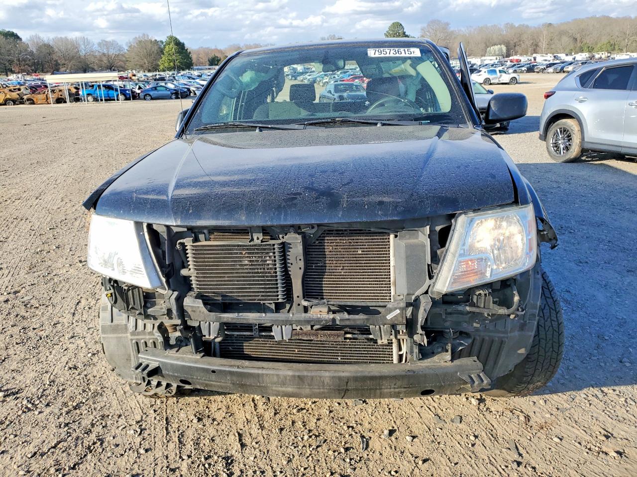 2019 NISSAN FRONTIER S photo 13