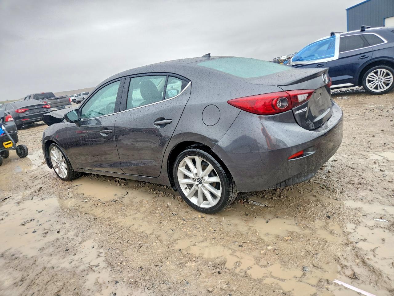 2017 MAZDA 3 TOURING photo 2
