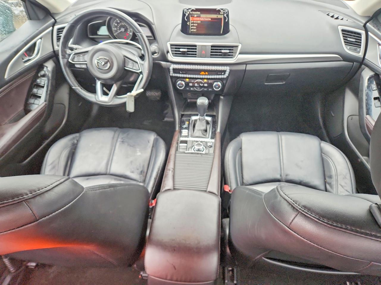 2017 MAZDA 3 TOURING photo 8