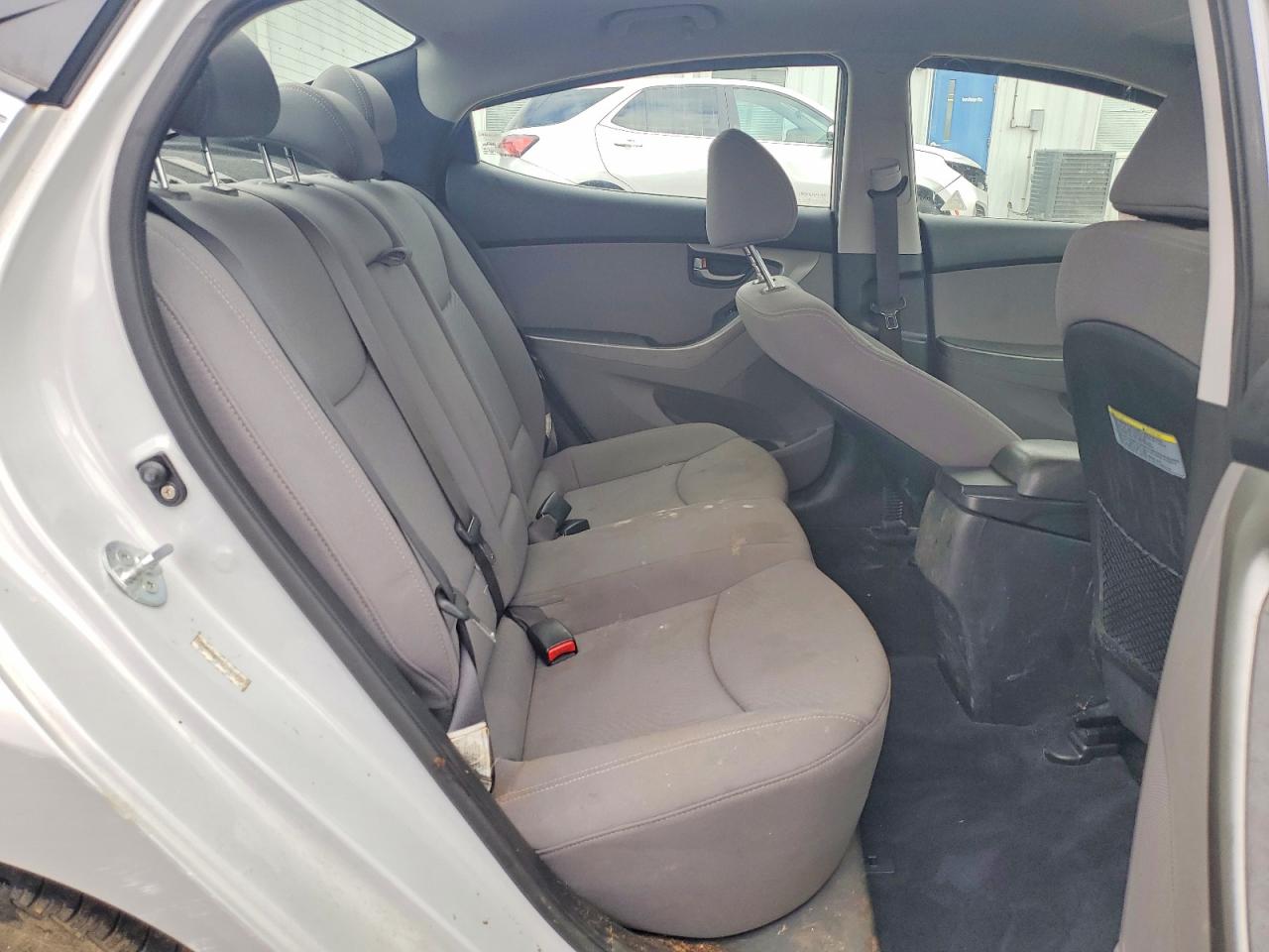 2014 HYUNDAI ELANTRA SE photo 19