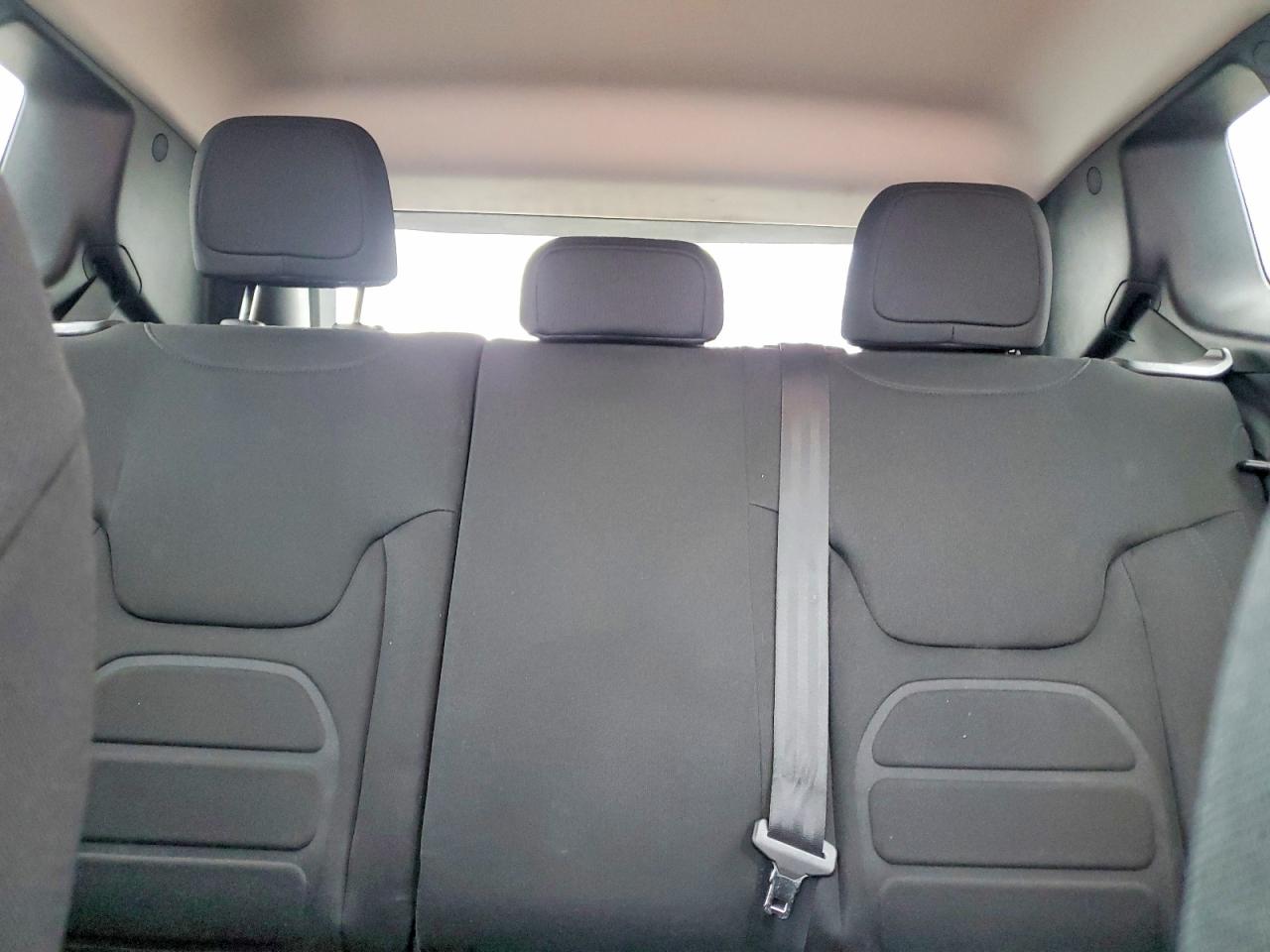 2019 JEEP RENEGADE LATITUDE photo 10