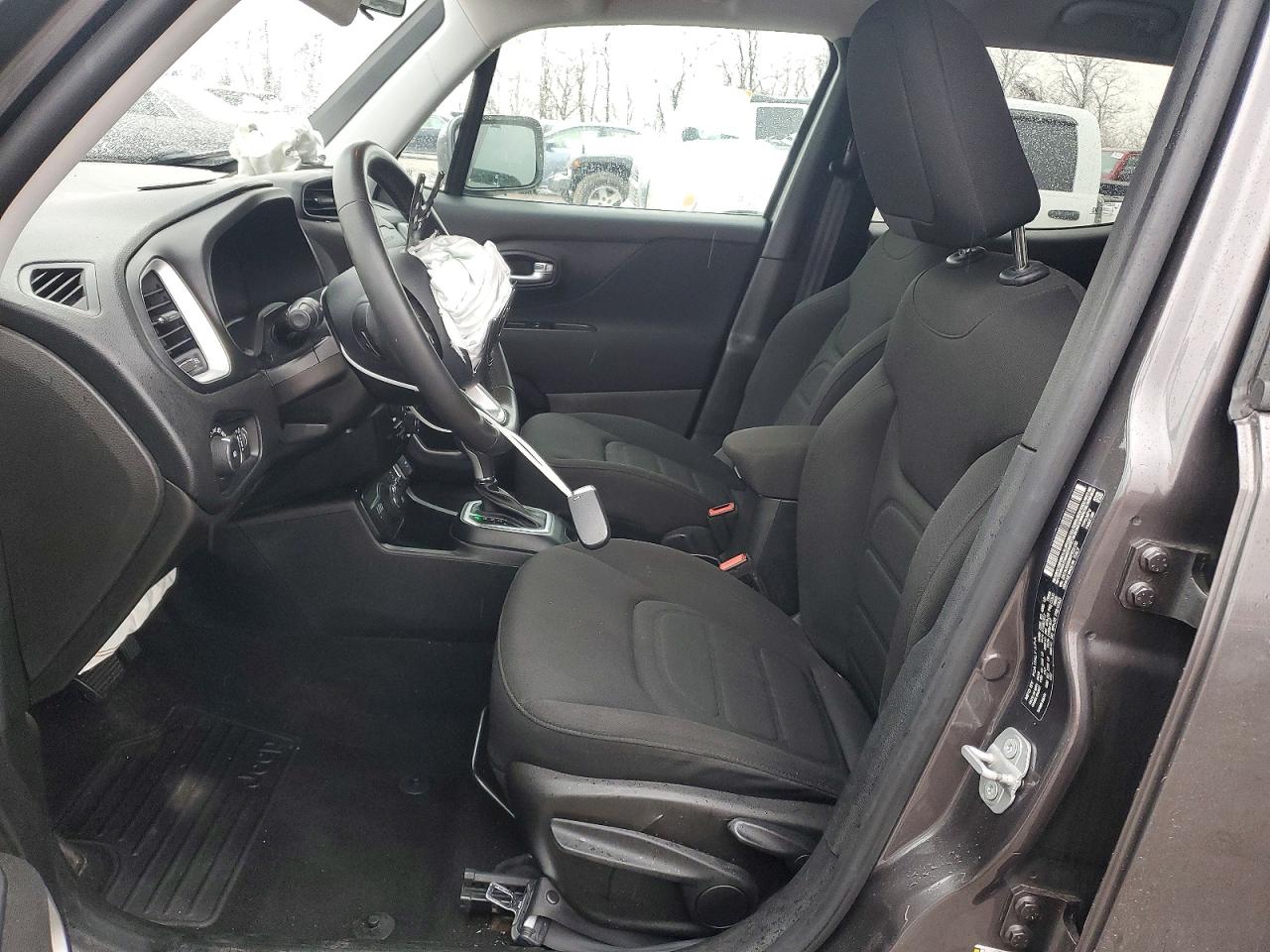 2019 JEEP RENEGADE LATITUDE photo 7