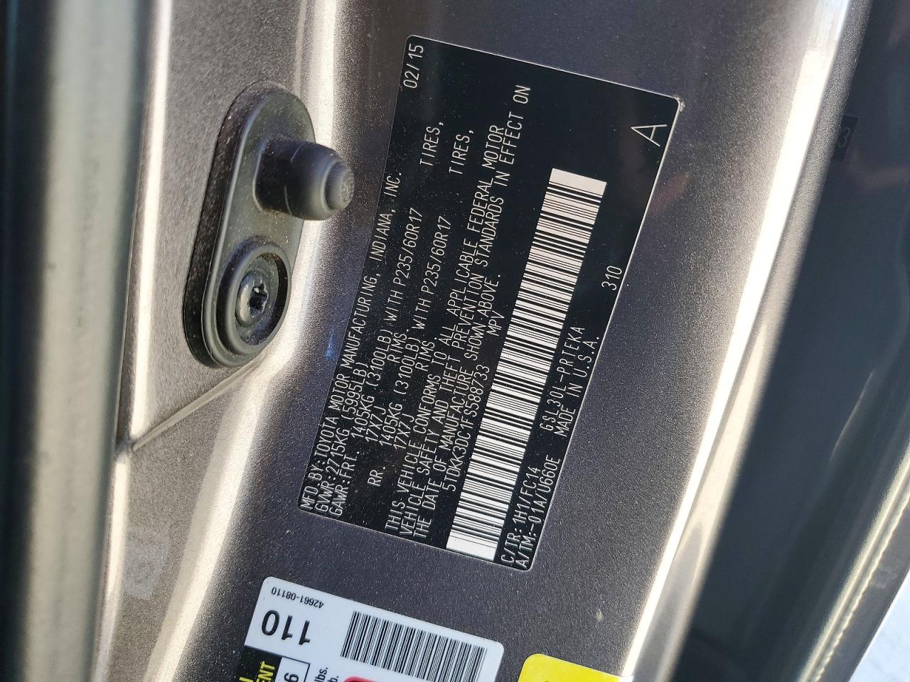 2015 TOYOTA SIENNA LE 8-PASSENGER photo 14