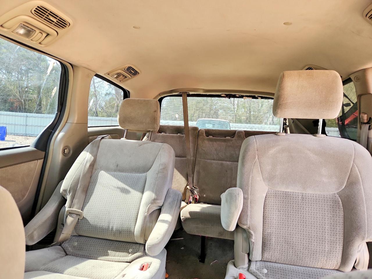 2008 TOYOTA SIENNA LE 7-PASSENGER photo 10