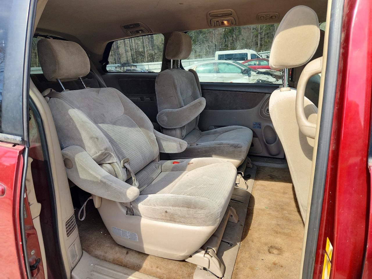 2008 TOYOTA SIENNA LE 7-PASSENGER photo 11