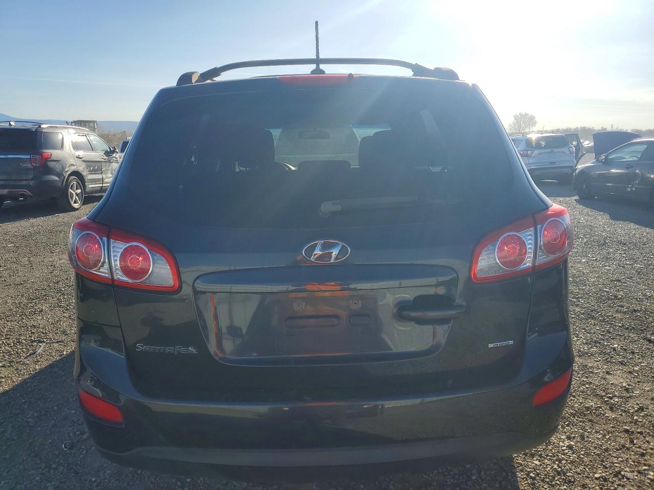 2012 HYUNDAI SANTA FE GLS photo 6