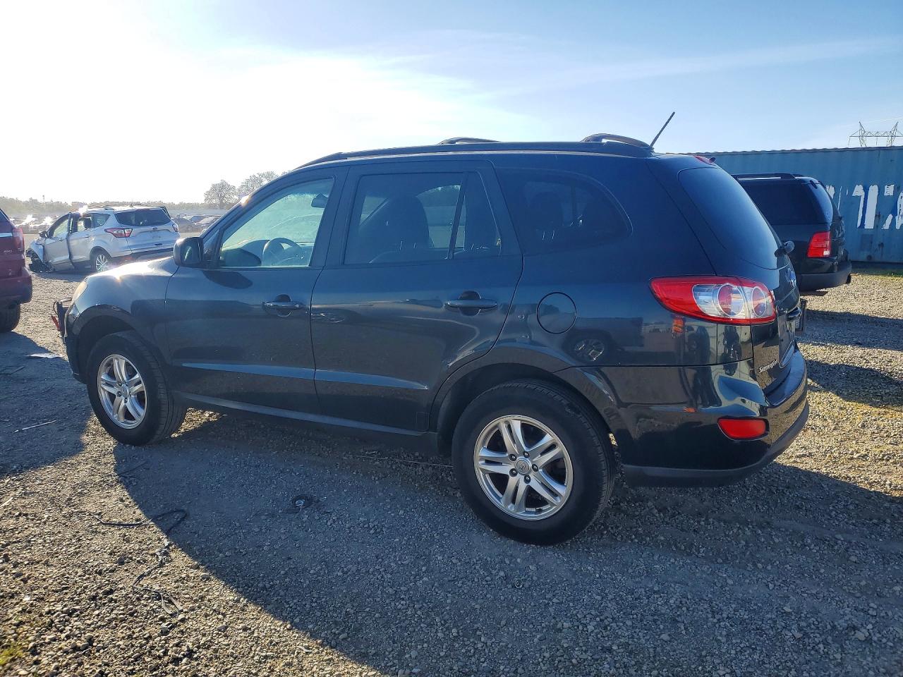 2012 HYUNDAI SANTA FE GLS photo 2