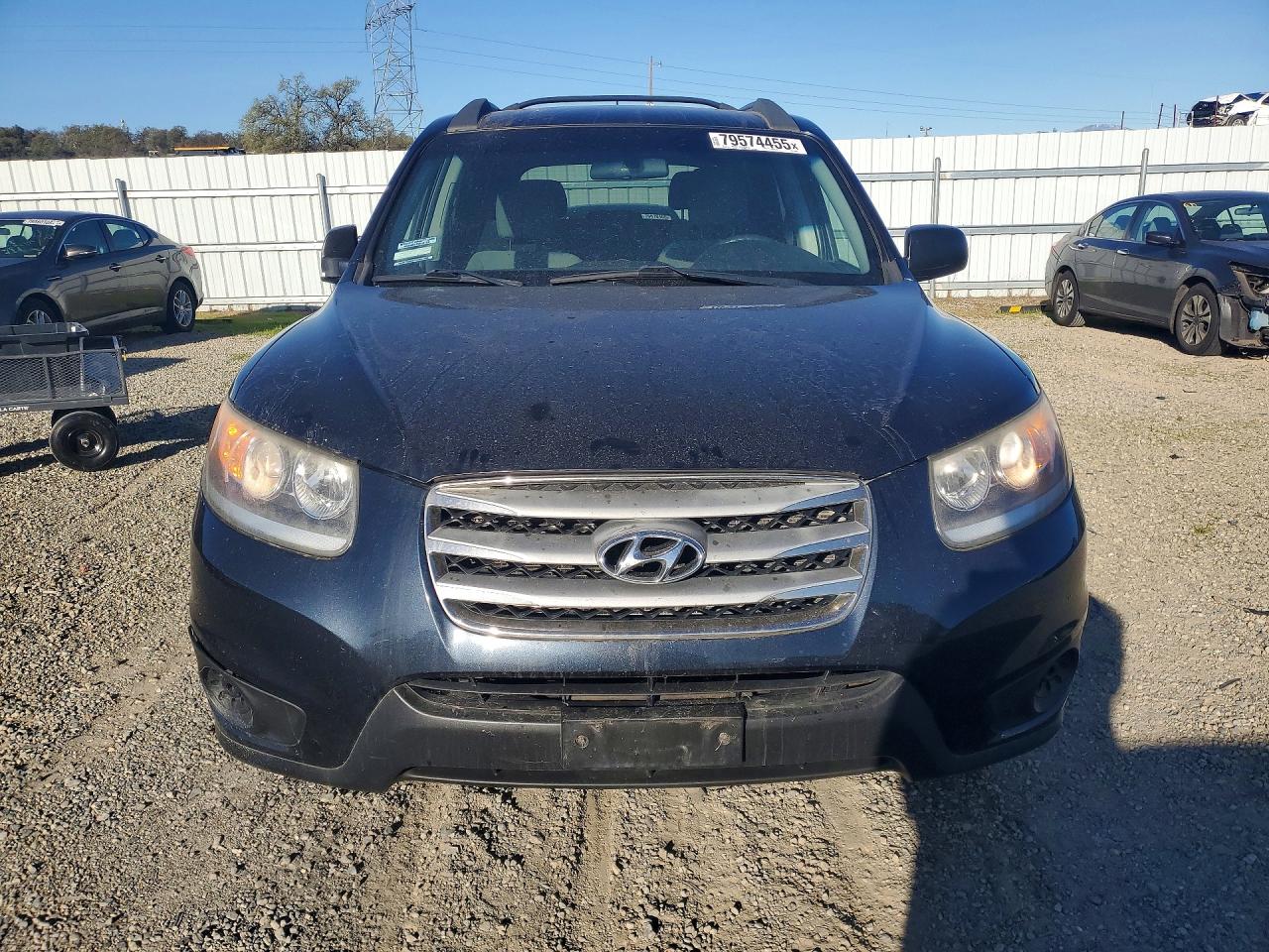 2012 HYUNDAI SANTA FE GLS photo 5