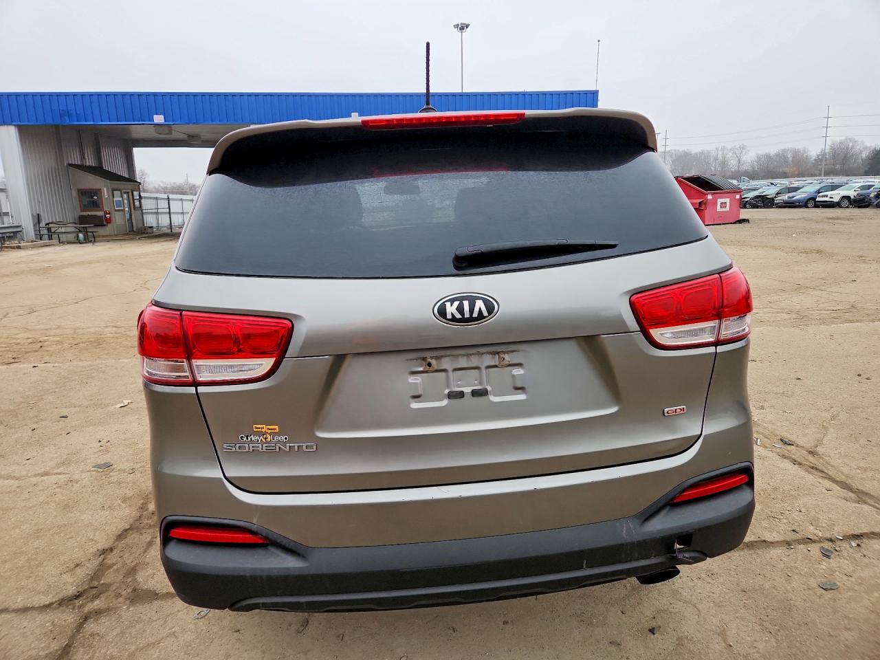 2016 KIA SORENTO L photo 11