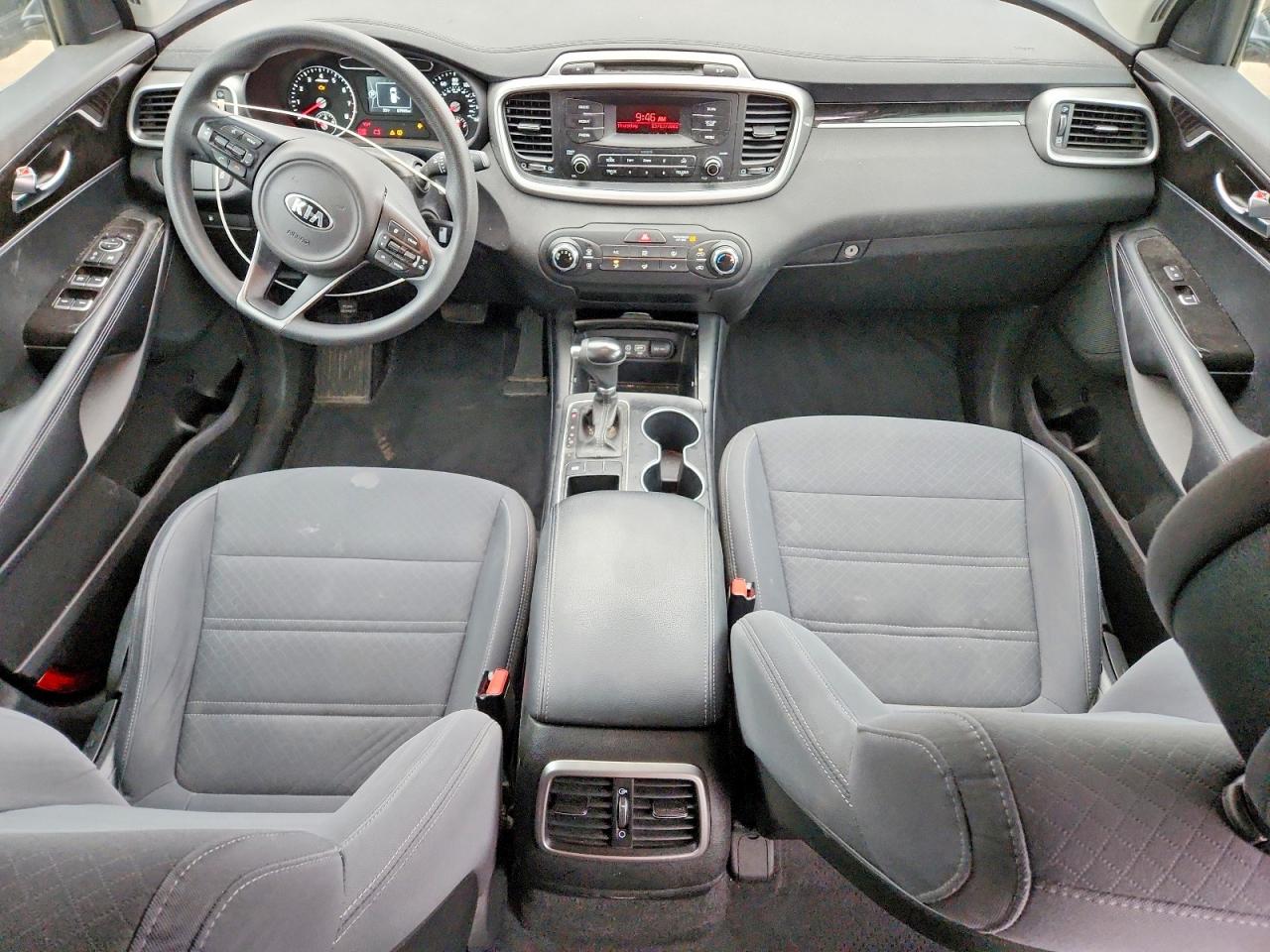 2016 KIA SORENTO L photo 15