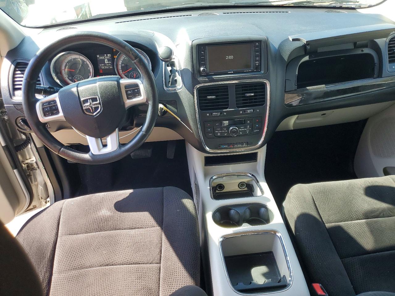 2012 DODGE GRAND CARAVAN CREW photo 8