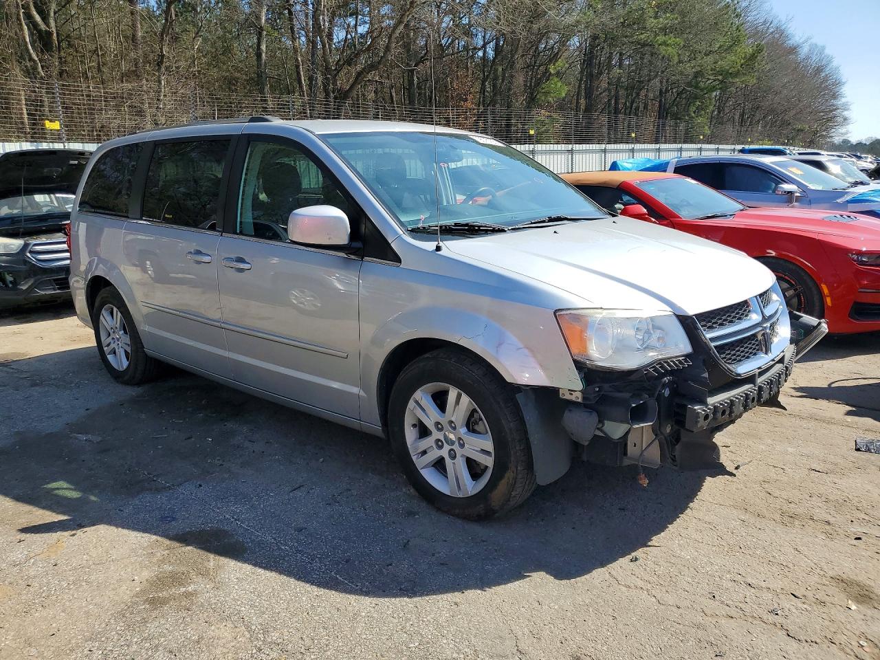 2012 DODGE GRAND CARAVAN CREW photo 4