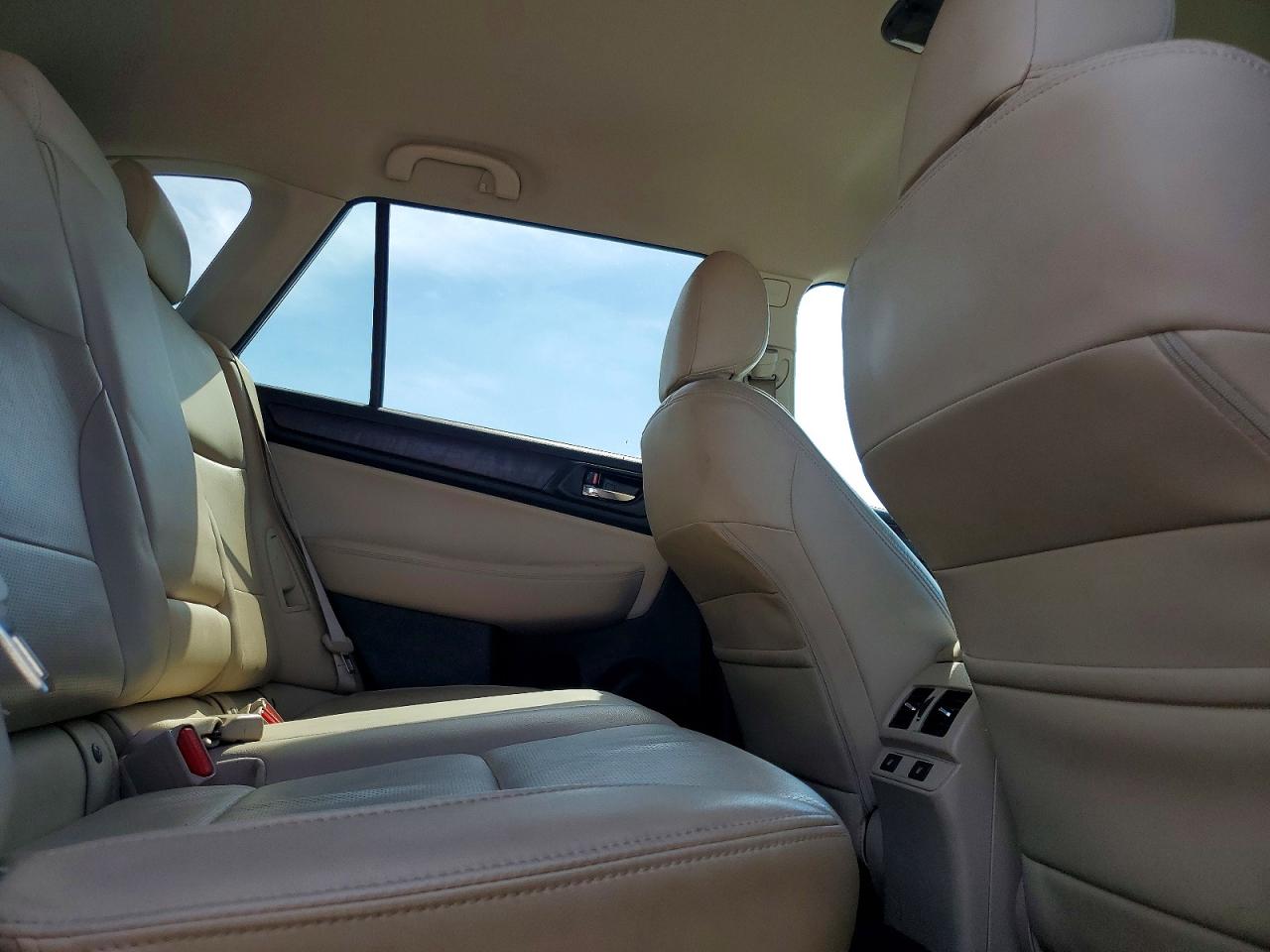 2015 SUBARU OUTBACK 2.5I LIMITED photo 31