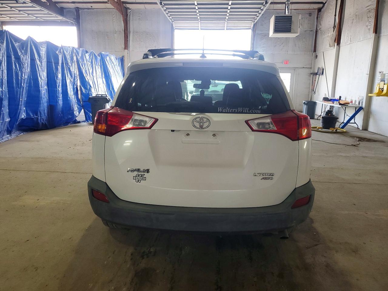 2015 TOYOTA RAV4 LIMITED photo 11