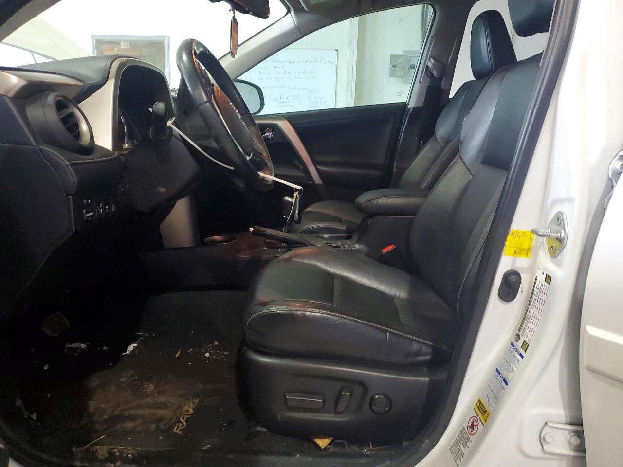 2015 TOYOTA RAV4 LIMITED photo 13