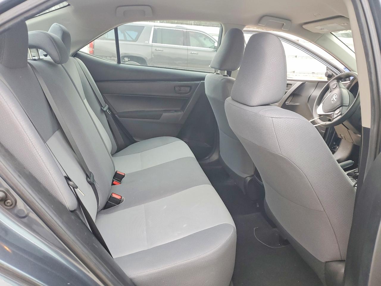 2019 TOYOTA COROLLA photo 19