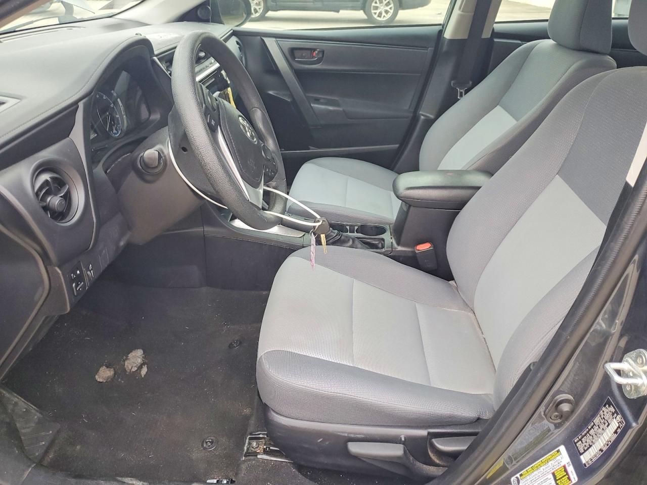 2019 TOYOTA COROLLA photo 13