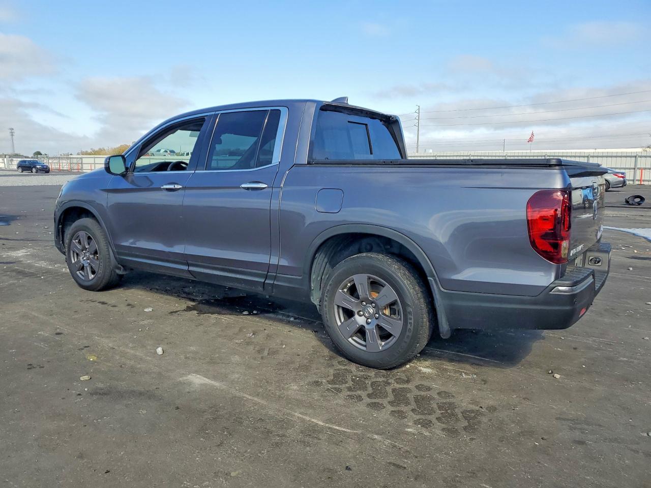2020 HONDA RIDGELINE RTL photo 4