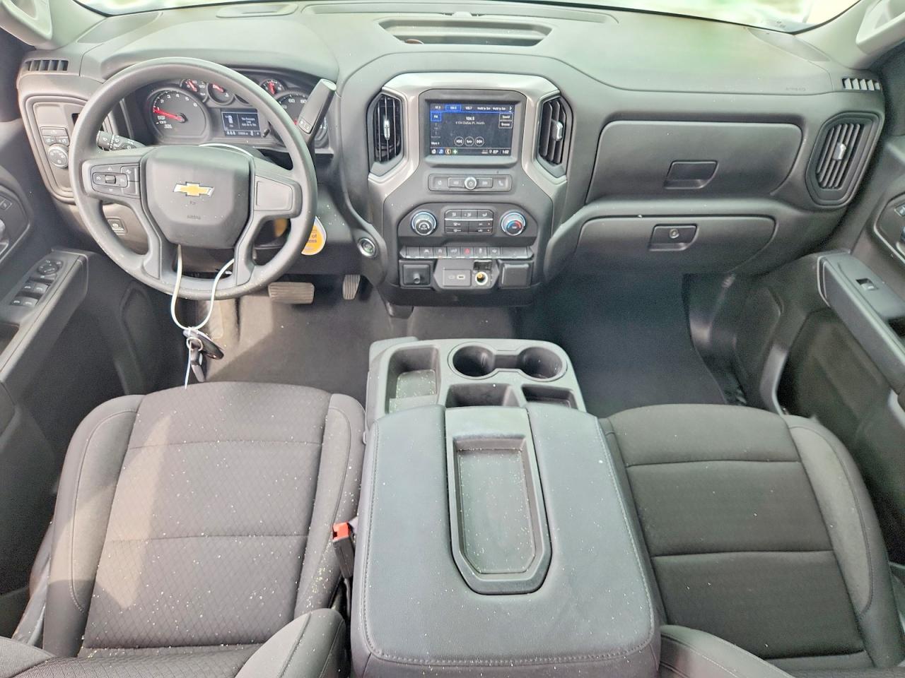 2024 CHEVROLET SILVERADO C1500 CUSTOM photo 15