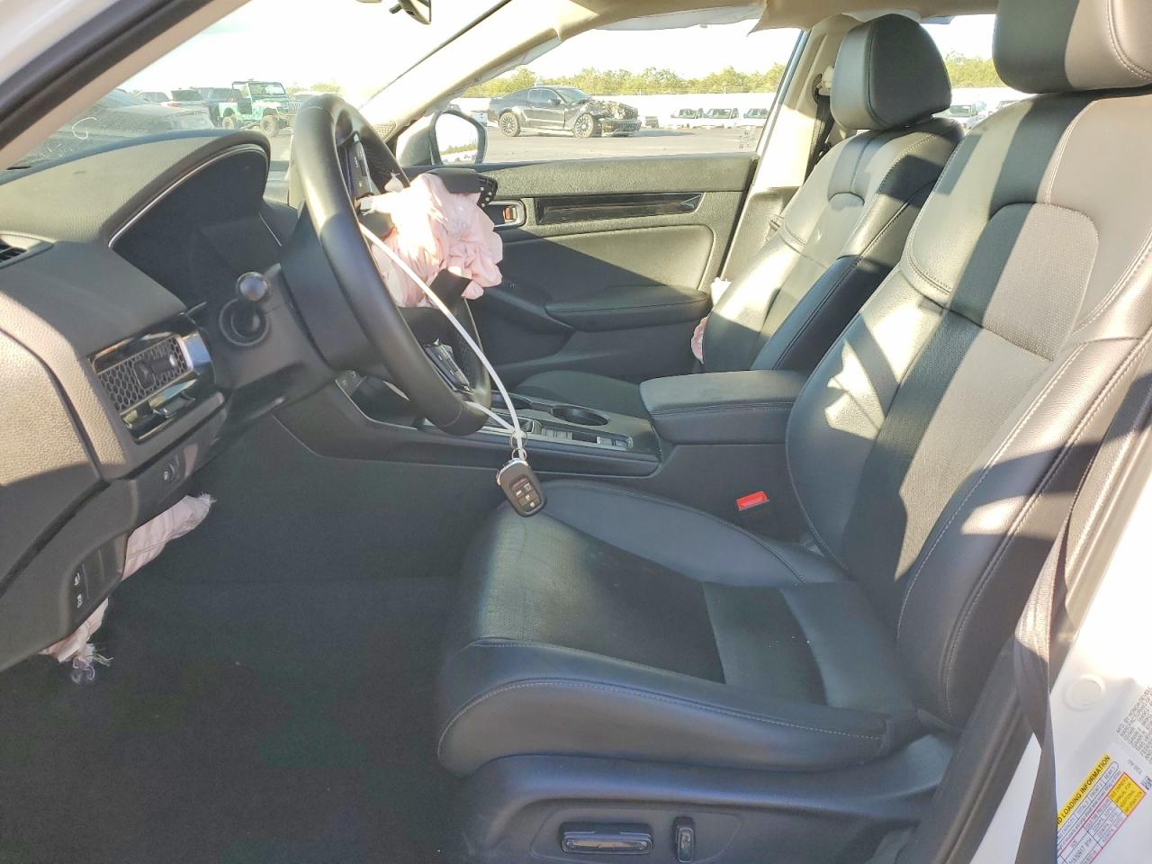 2024 HONDA CIVIC EXL photo 13