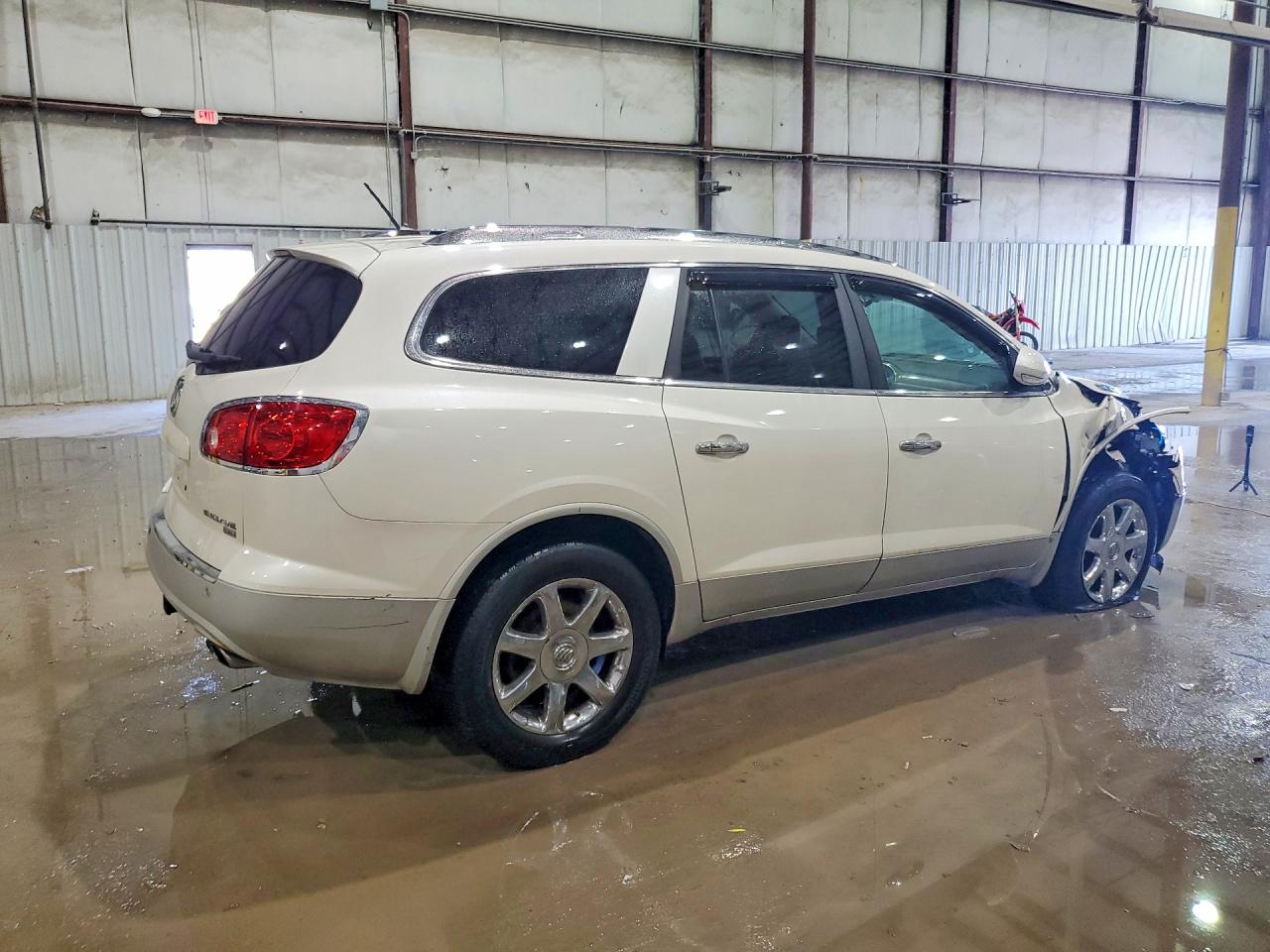 2008 BUICK ENCLAVE CXL photo 3