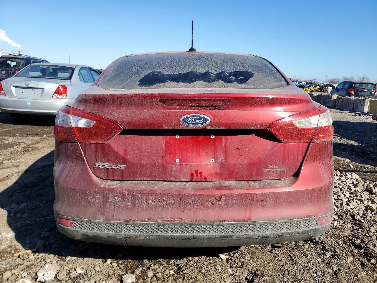 2013 FORD FOCUS SE photo 6