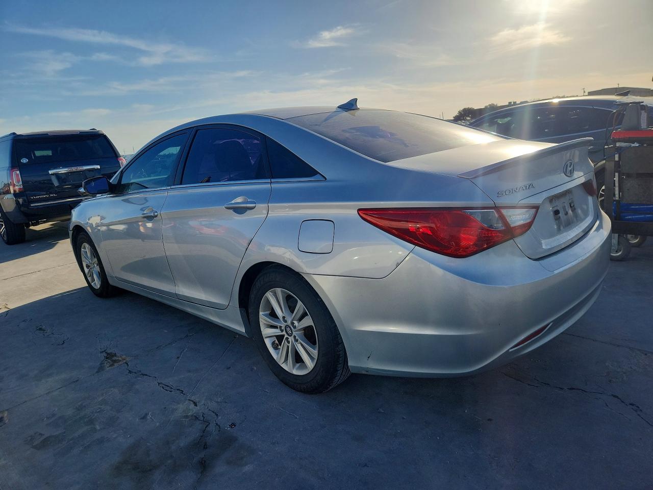 2013 HYUNDAI SONATA GLS photo 3