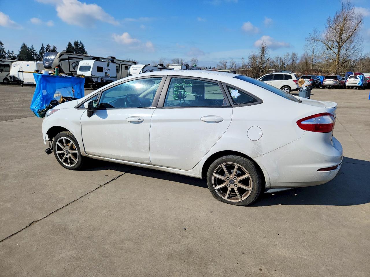 2019 FORD FIESTA SE photo 3