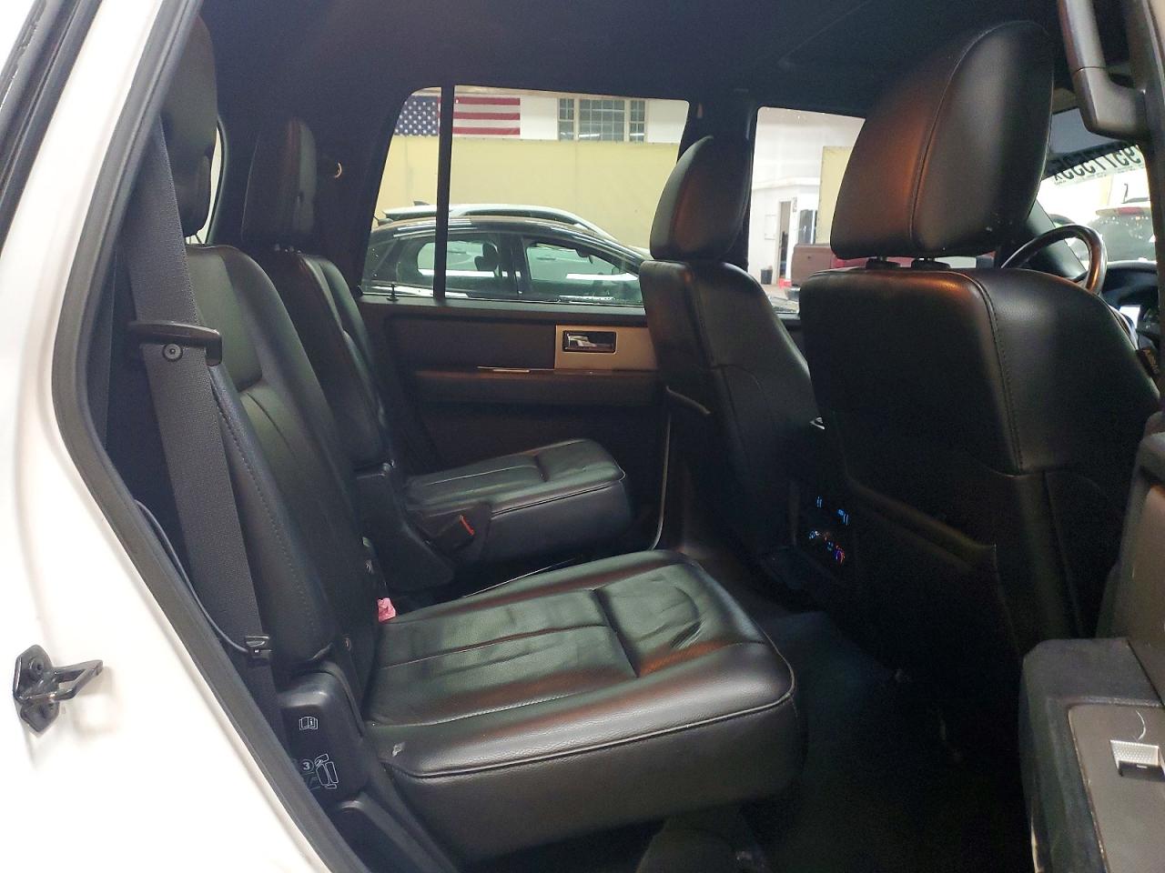2017 FORD EXPEDITION XLT photo 11