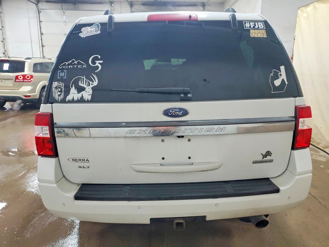2017 FORD EXPEDITION XLT photo 6