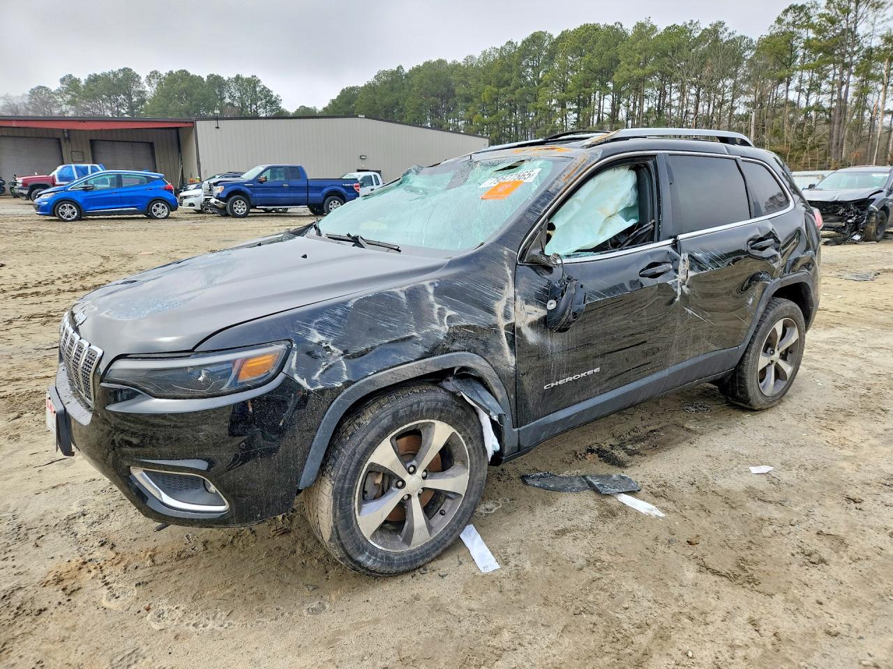 2019 JEEP CHEROKEE