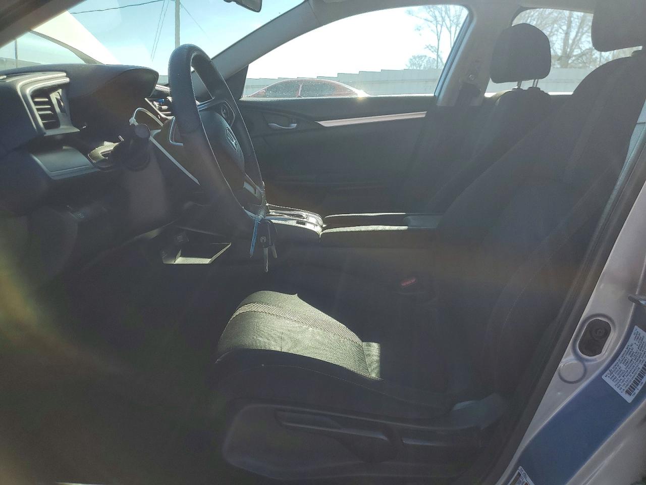 2016 HONDA CIVIC LX photo 7