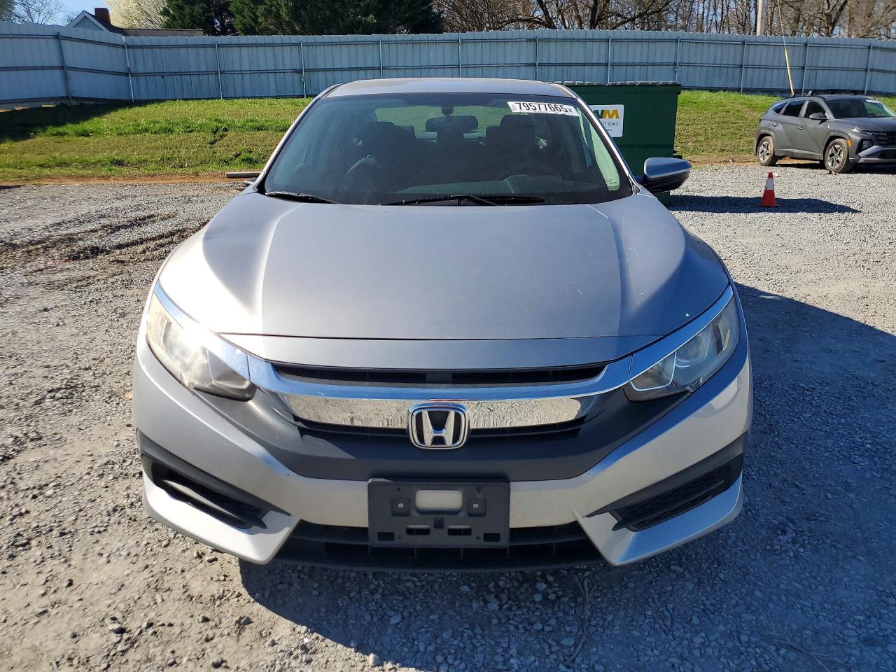 2016 HONDA CIVIC LX photo 5