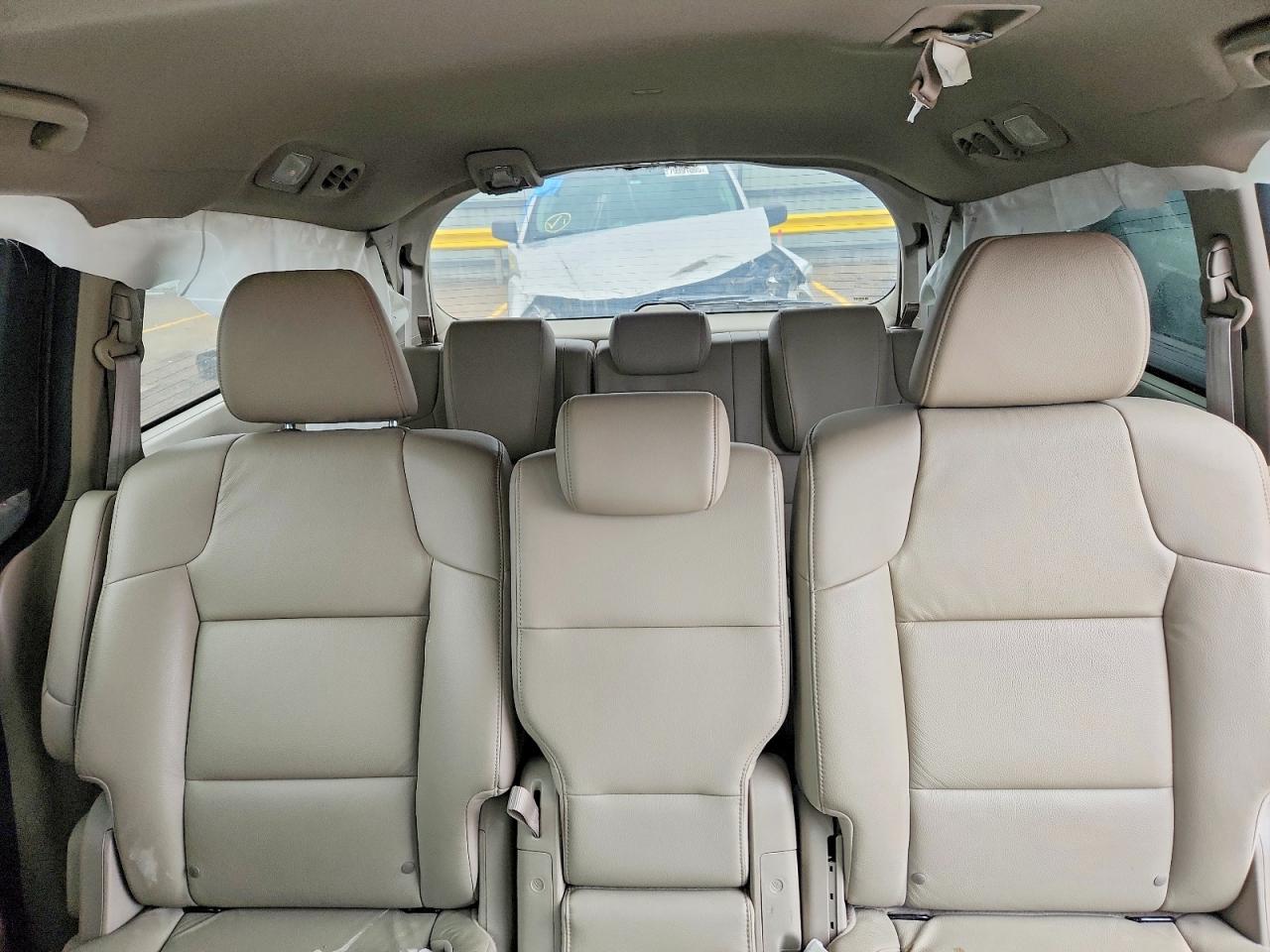 2016 HONDA ODYSSEY EXL photo 28