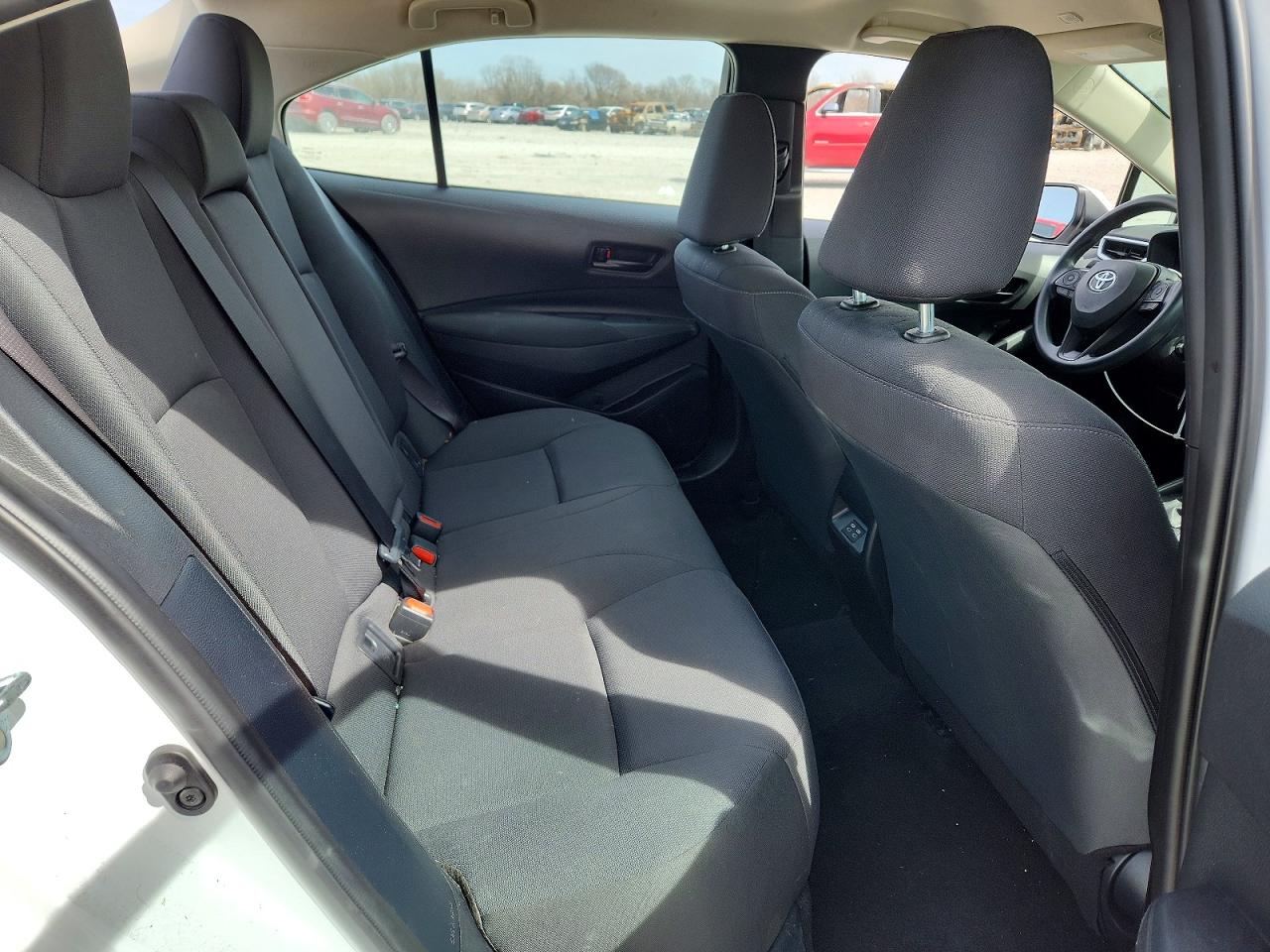 2024 TOYOTA COROLLA LE photo 10