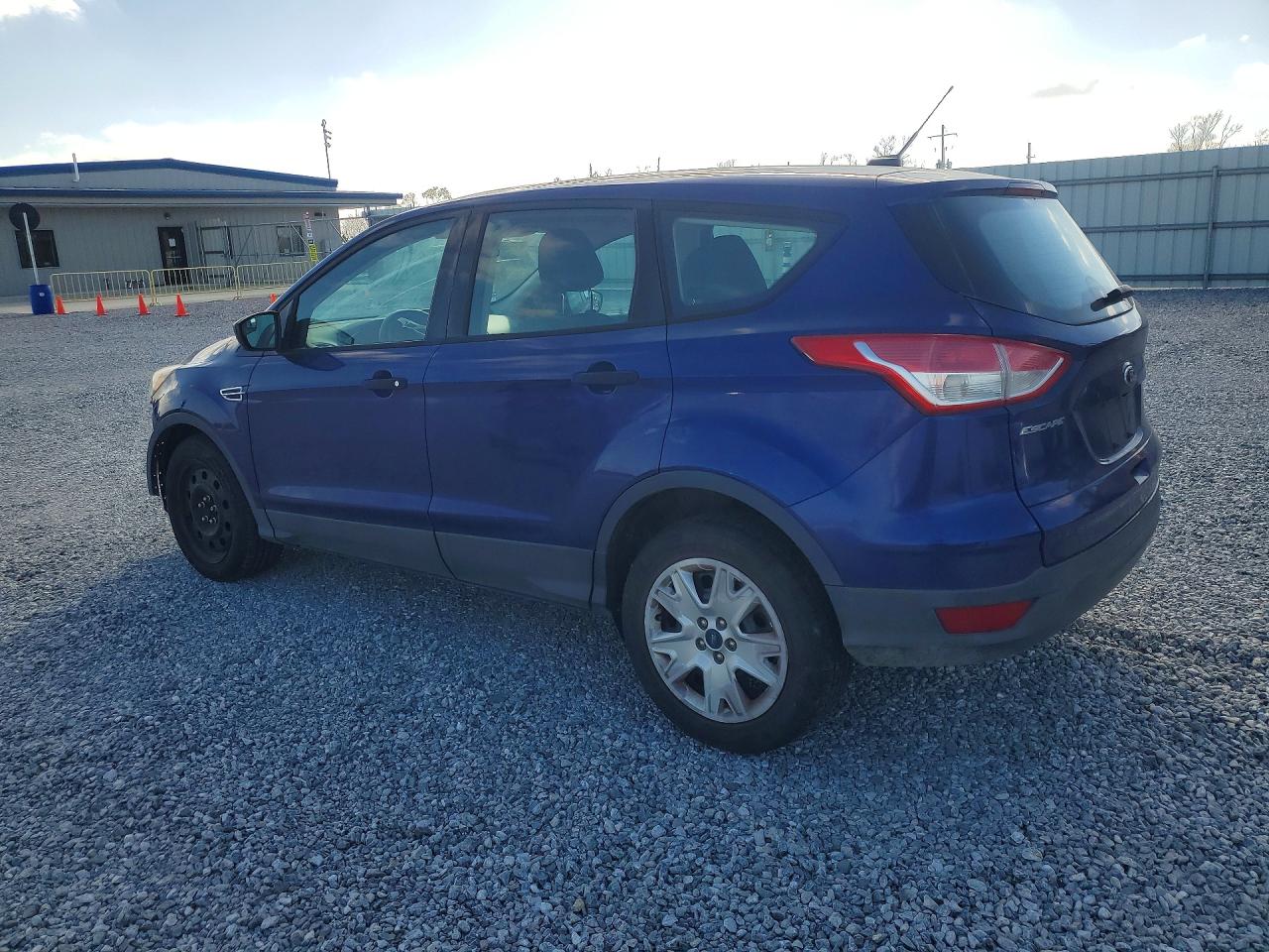 2014 FORD ESCAPE S photo 2