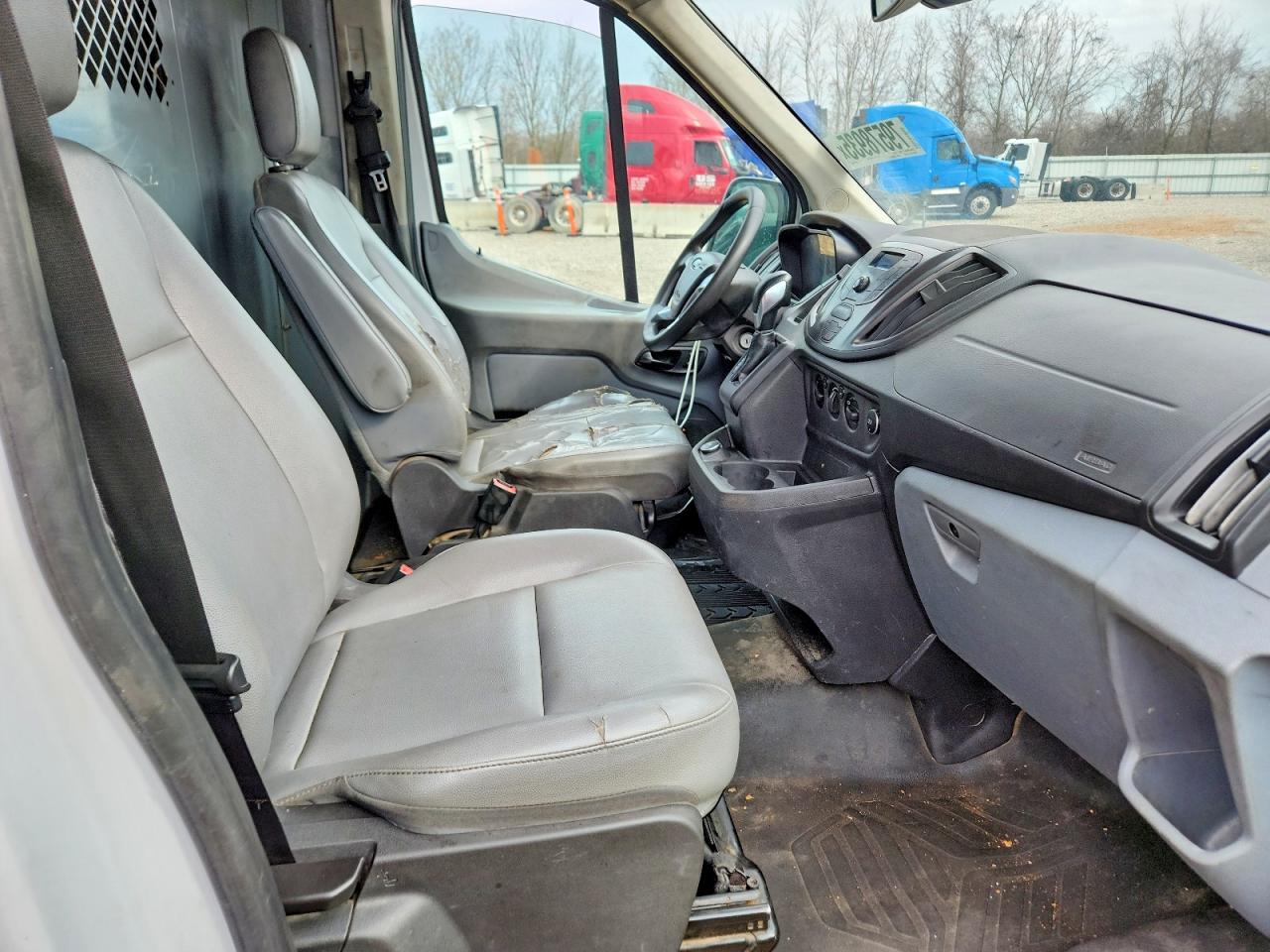 2018 FORD TRANSIT T-250 photo 21
