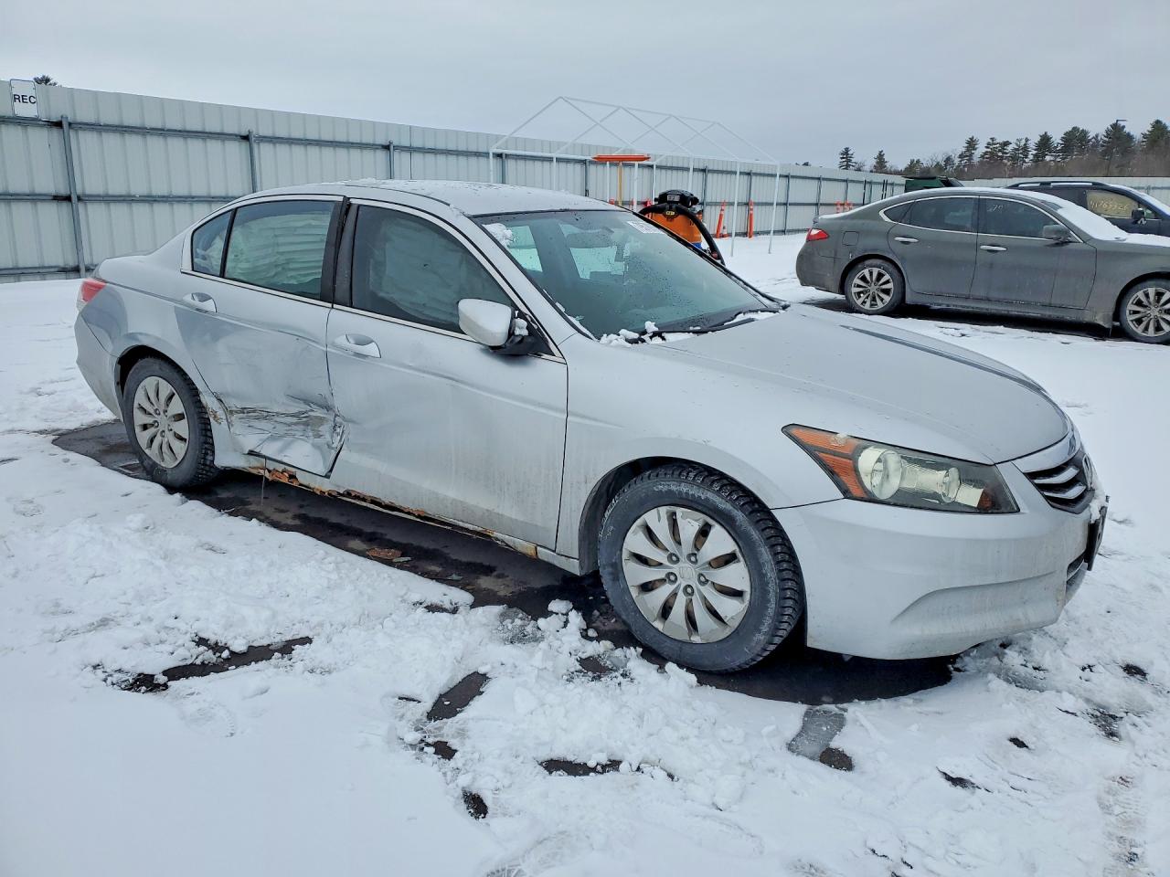 2012 HONDA ACCORD LX photo 7