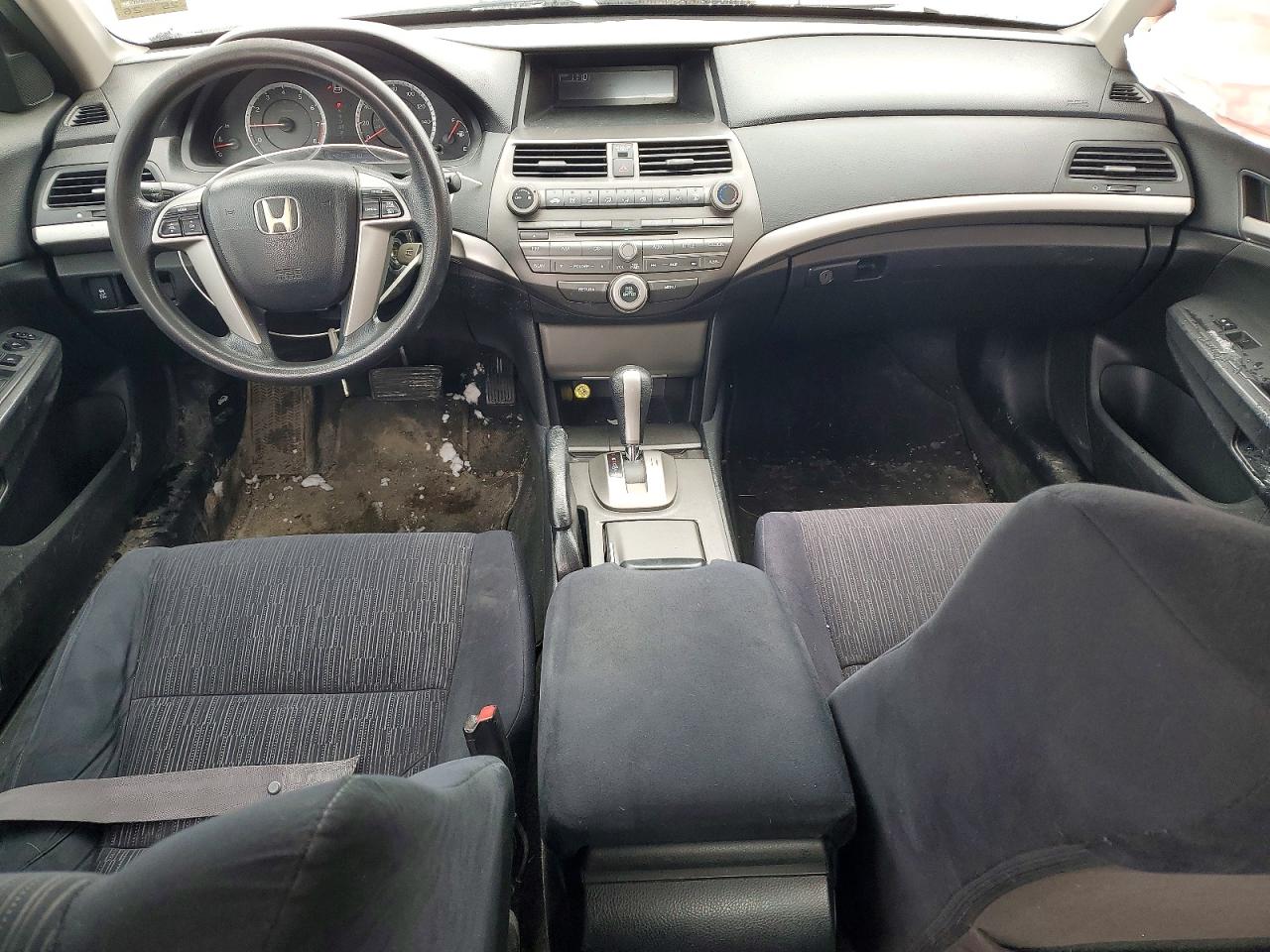 2012 HONDA ACCORD LX photo 15