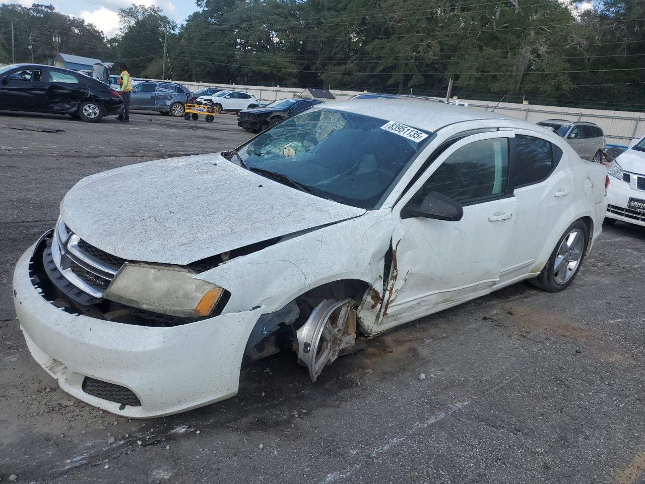 2012 DODGE AVENGER